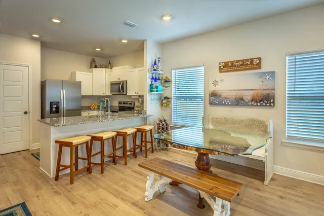 $299,900 | 270 The Prado, Unit A1, Apalachicola, FL 32320