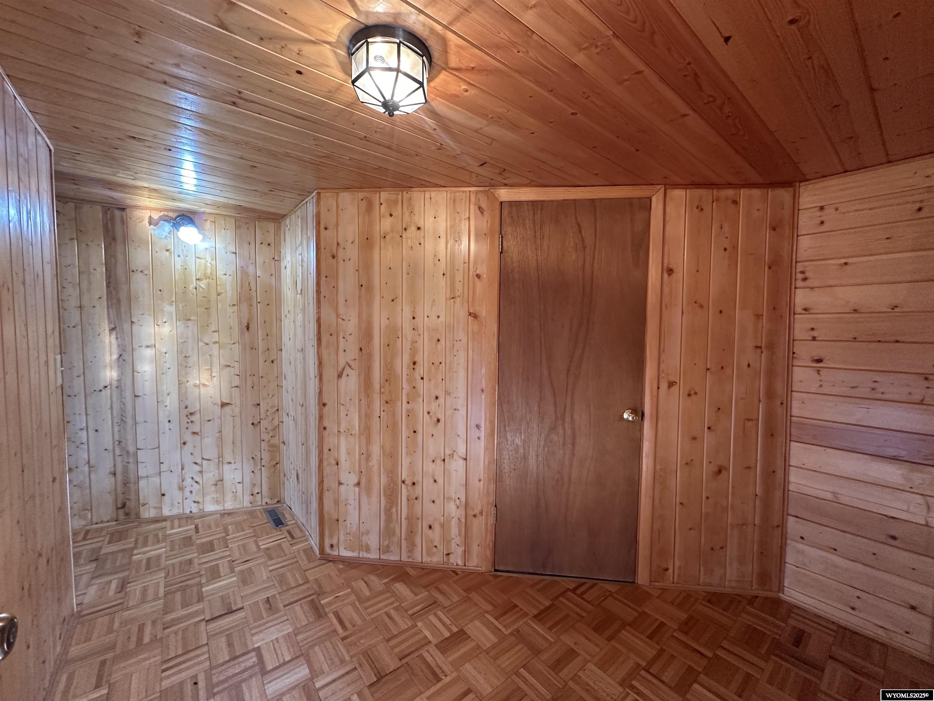 12635 Highway 26 Riverton, WY 82501 - Photo 10 of 50