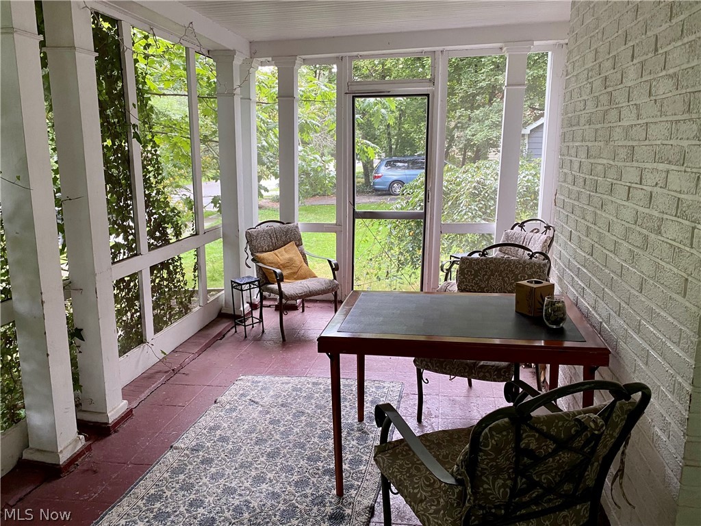 1551 Crest Road Cleveland Heights, OH 44121 - Photo 11 of 19