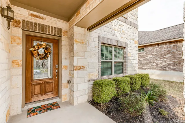 $2,650 | 24735 Buck Creek, San Antonio, TX 78255