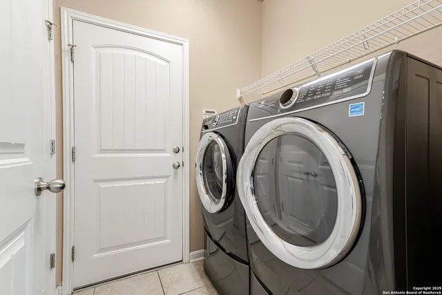 $2,650 | 24735 Buck Creek, San Antonio, TX 78255