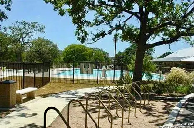 $2,650 | 24735 Buck Creek, San Antonio, TX 78255