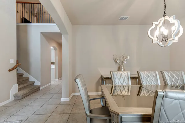$2,650 | 24735 Buck Creek, San Antonio, TX 78255