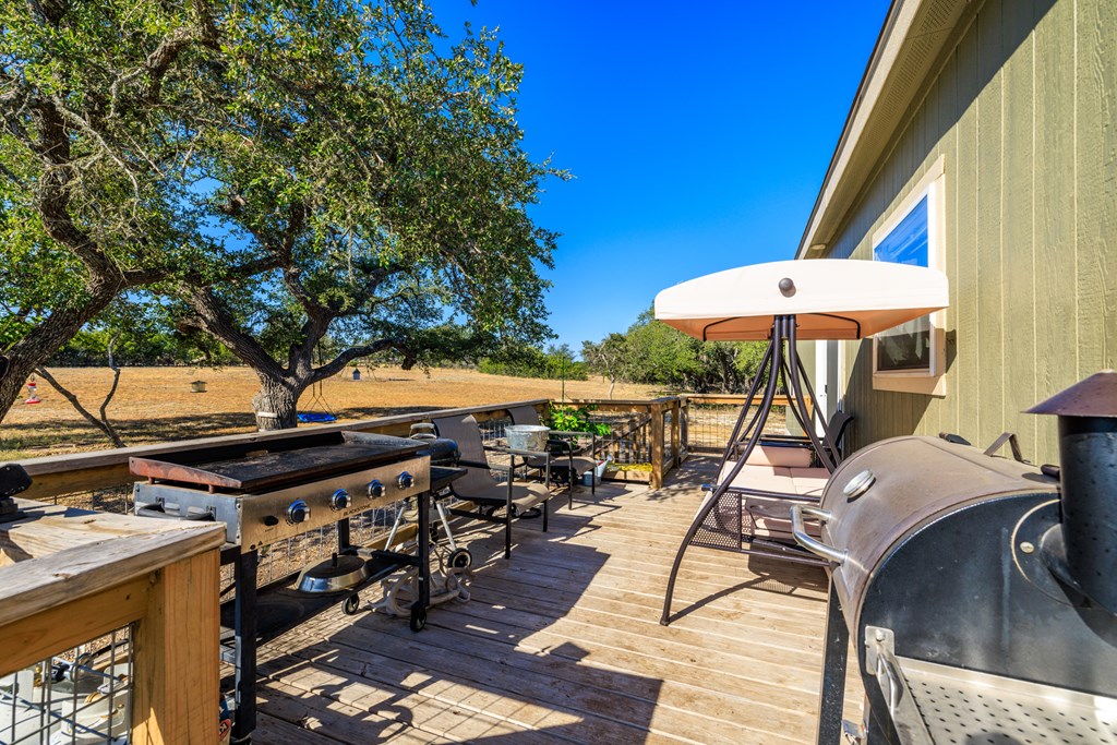 368 Oak Road Harper, TX 78631 - Photo 21 of 34 Gallery Image 21