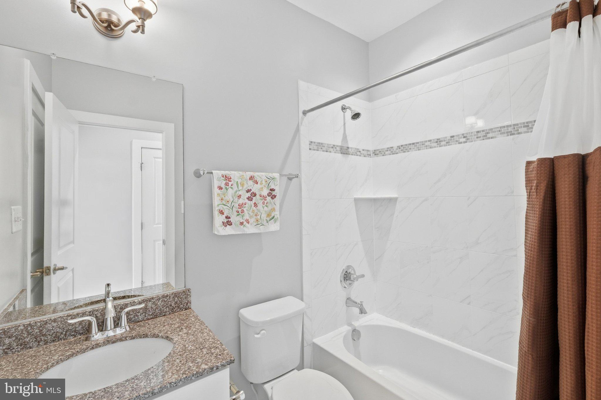 1132 South Glebe Road Arlington, VA 22204 - Photo 9 of 35 Gallery Image 9