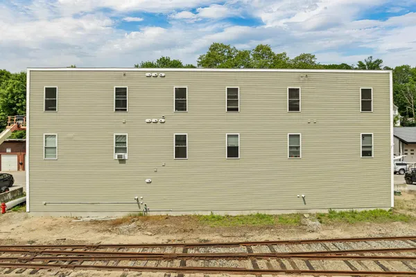$3,400,000 | 28-29 &42 Railroad & Main Square, Plymouth, NH 03264