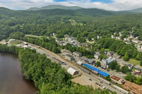 $3,400,000 | 28-29 &42 Railroad & Main Square, Plymouth, NH 03264