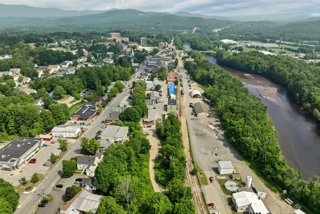 $3,400,000 | 28-29 &42 Railroad & Main Square, Plymouth, NH 03264