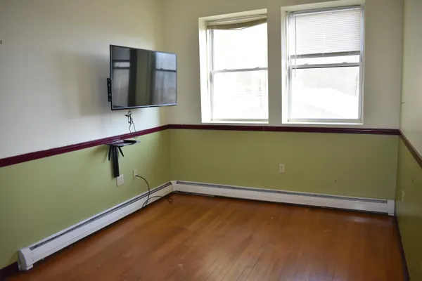 $3,400,000 | 28-29 &42 Railroad & Main Square, Plymouth, NH 03264