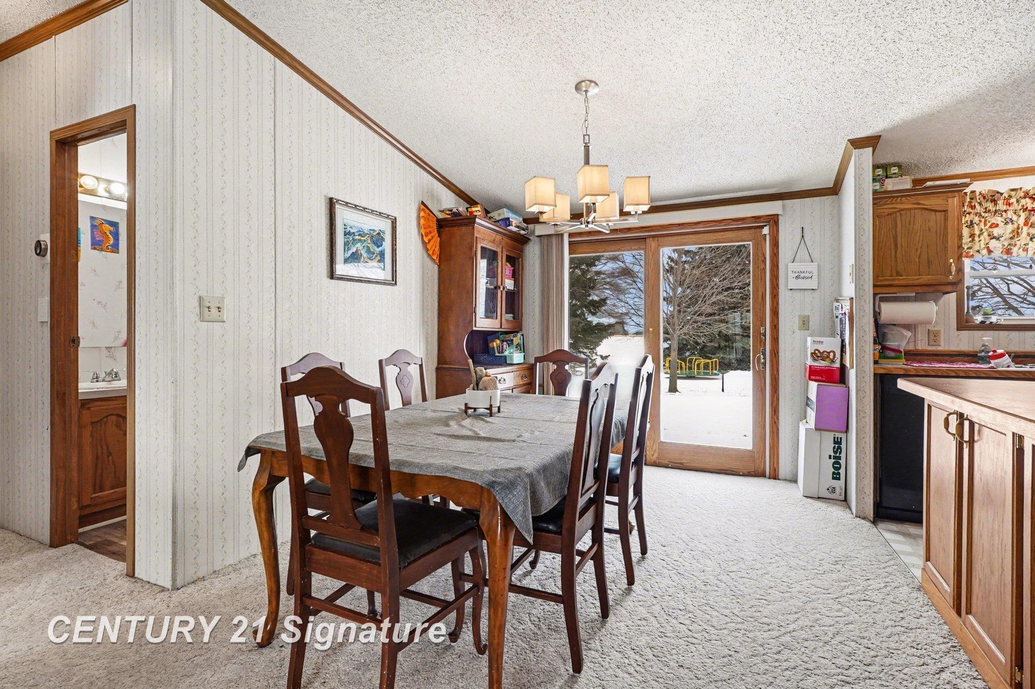 1245 South Pine Road Bay City, MI 48708 - Photo 6 of 18