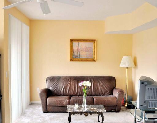 6368 West Sample Road, Unit B 14 Coral Springs, FL 33067 - Photo 5 of 15 Living Room
