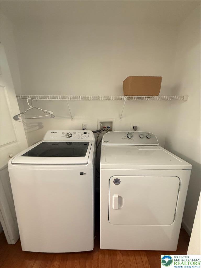 4141 Walter Road Bethlehem, PA 18020 - Photo 13 of 34 a utility room with dryer and washer