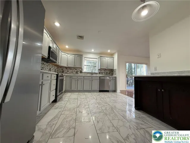 $475,000 | 4141 Walter Road, Bethlehem, PA 18020