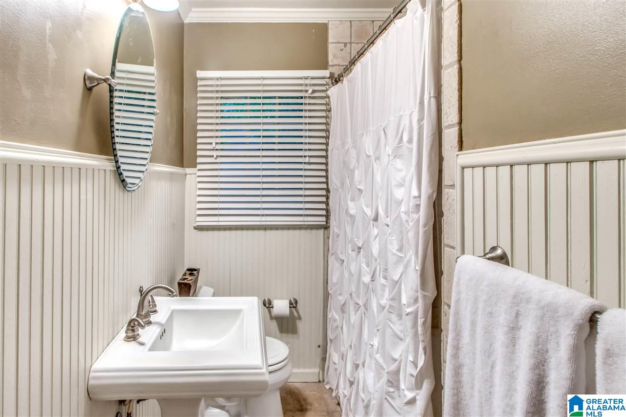 1823 Lancaster Road Birmingham, AL 35209 - Photo 22 of 24