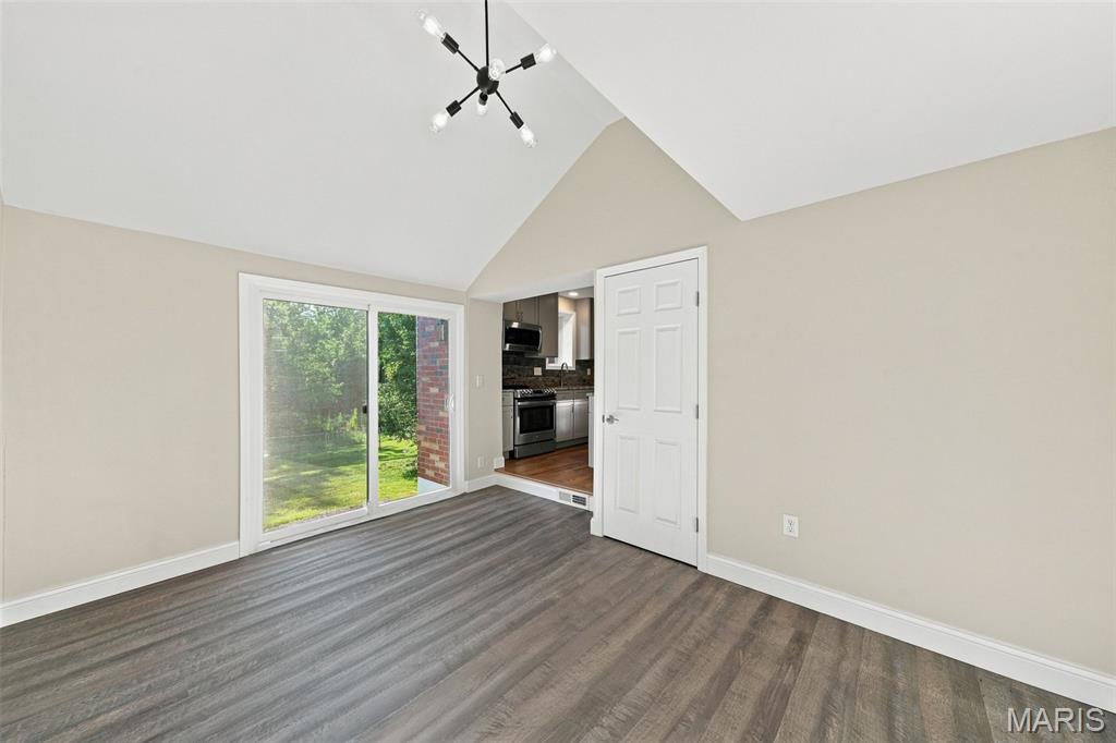 9316 Sappington Road St. Louis, MO 63126 - Photo 7 of 35 Gallery Image 7