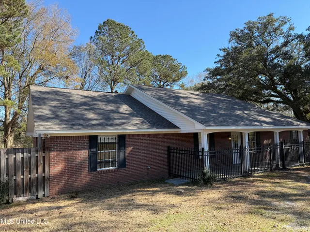 $185,000 | 1272 Highway 98, Lucedale, MS 39452