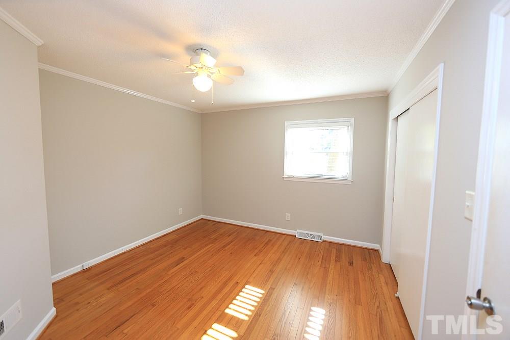 617 Old Farm Road Raleigh, NC 27606 - Photo 6 of 13
