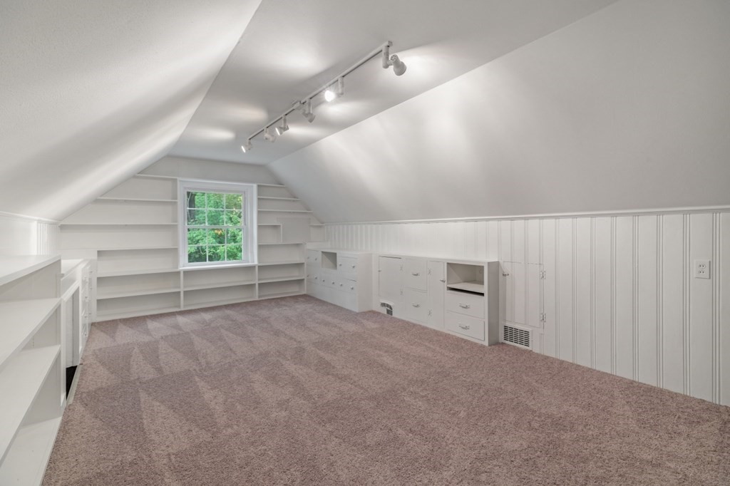 240 Belknap Road Framingham, MA 01701 - Photo 23 of 42 Gallery Image 23