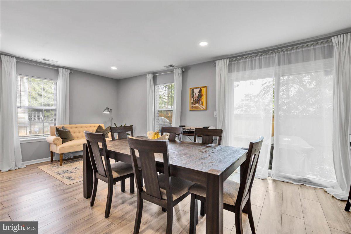 1864 Bryant Street Northeast Washington, DC 20018 - Photo 4 of 37 Dining room