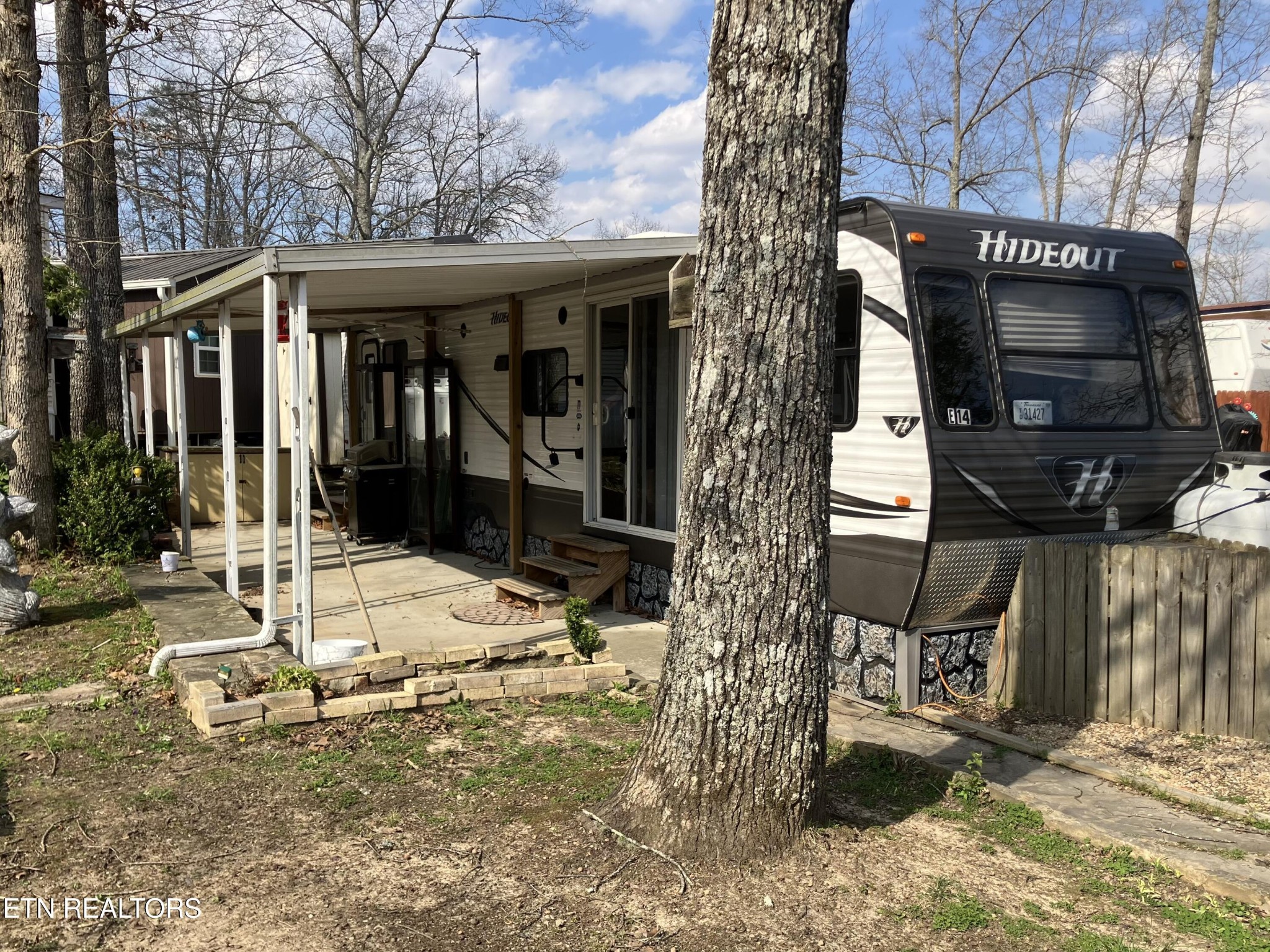 37 Beach Road Crossville, TN 38572 - Photo 1 of 16 Gallery Image 1