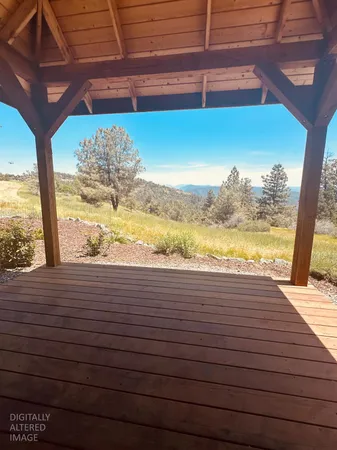 a view of outdoor space