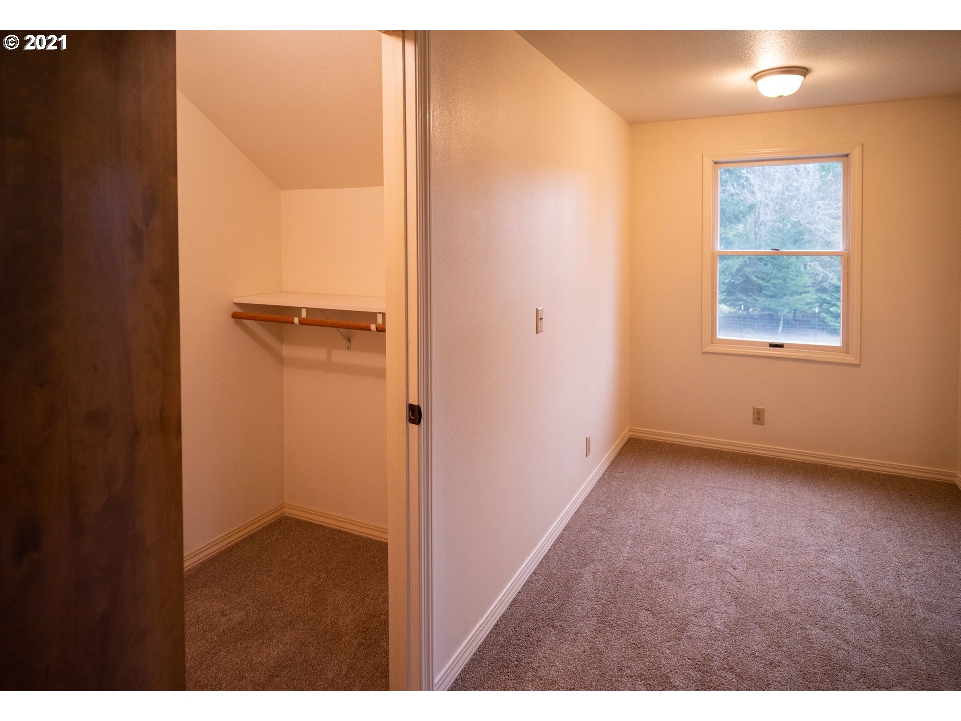 84007 Brown Road Dexter, OR 97431 - Photo 22 of 31