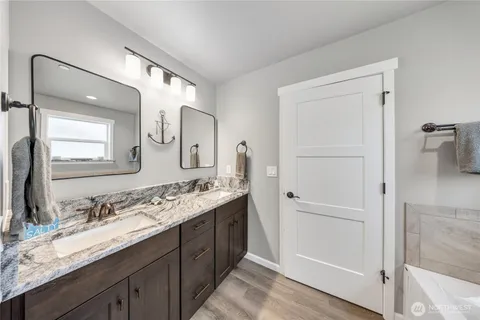 $749,950 | 1019 Wawona Avenue Southeast, Ocean Shores, WA 98569
