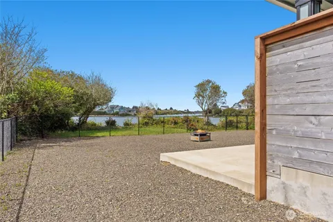 $749,950 | 1019 Wawona Avenue Southeast, Ocean Shores, WA 98569
