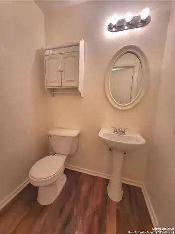 $1,700 | 7907 Cerezo, San Antonio, TX 78250