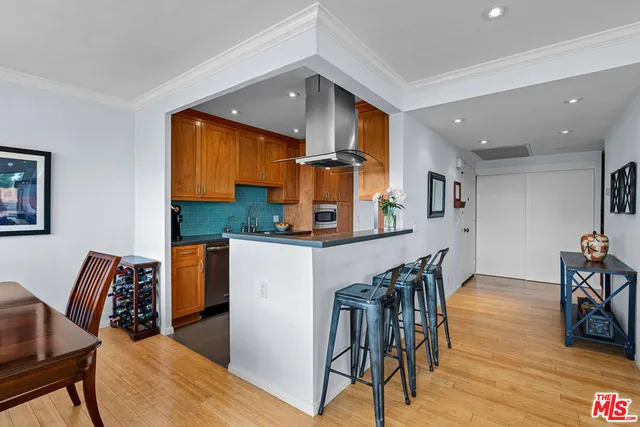 $799,000 | 10701 Wilshire Boulevard, Unit 503, Los Angeles, CA 90024