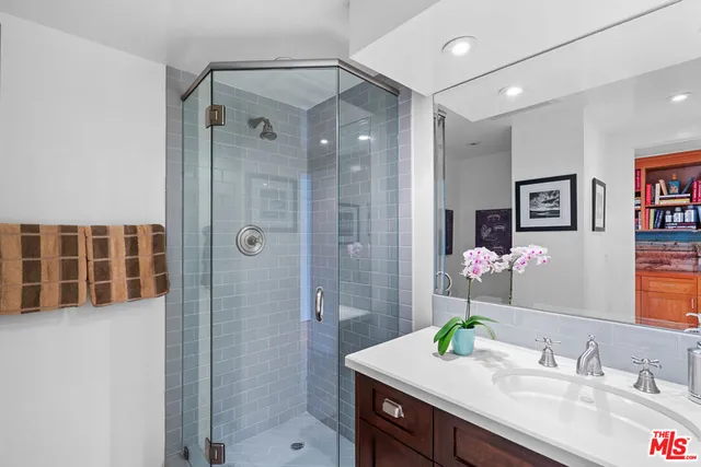 $799,000 | 10701 Wilshire Boulevard, Unit 503, Los Angeles, CA 90024