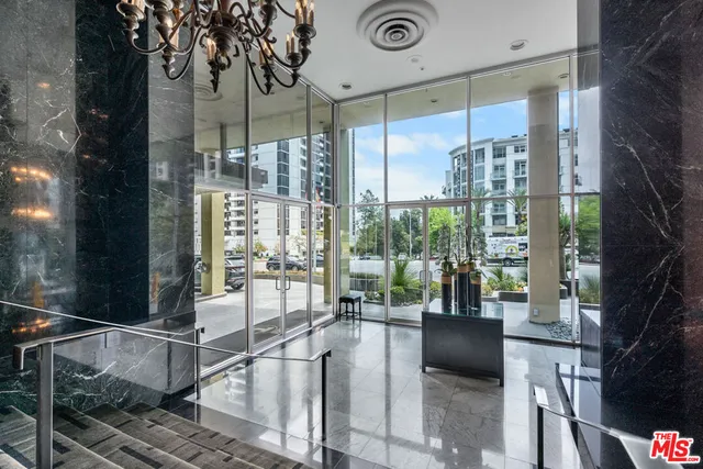$799,000 | 10701 Wilshire Boulevard, Unit 503, Los Angeles, CA 90024