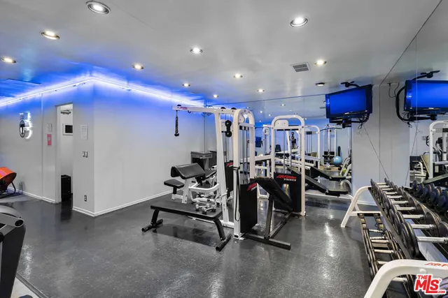 $799,000 | 10701 Wilshire Boulevard, Unit 503, Los Angeles, CA 90024