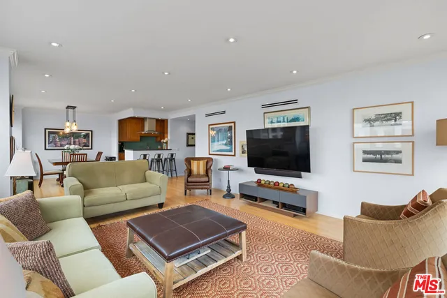 $799,000 | 10701 Wilshire Boulevard, Unit 503, Los Angeles, CA 90024