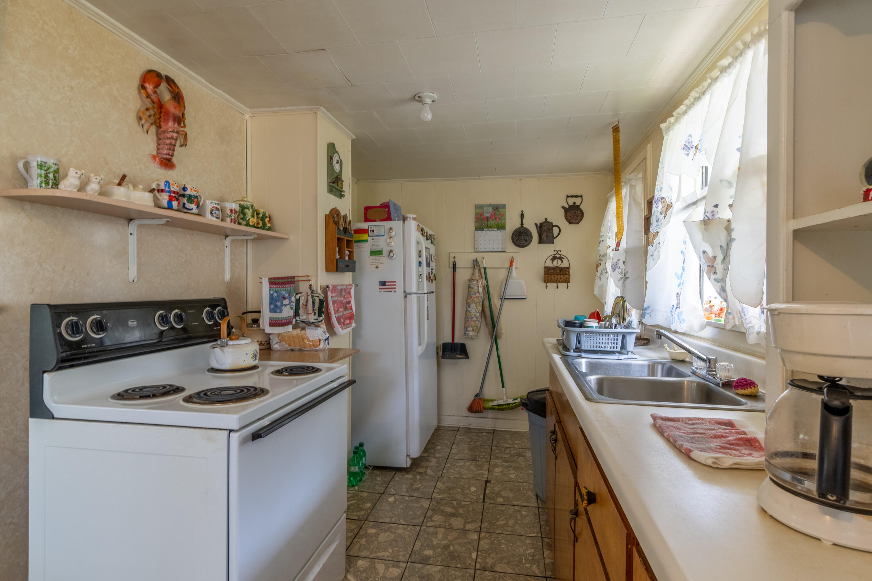 1660 Rock Quarry Road Afton, TN 37616 - Photo 6 of 32 Kitchen1