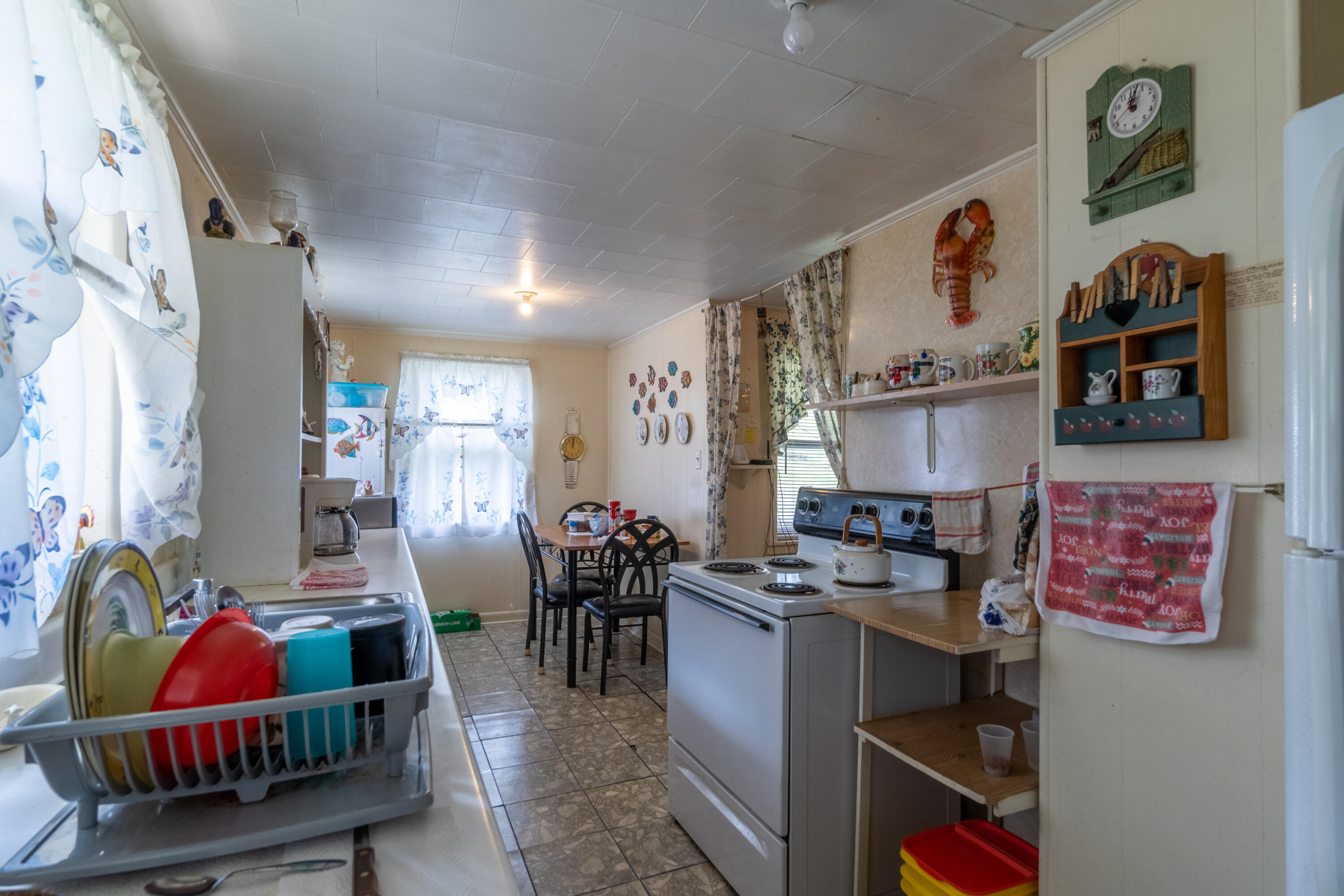 1660 Rock Quarry Road Afton, TN 37616 - Photo 8 of 32 kitchen3