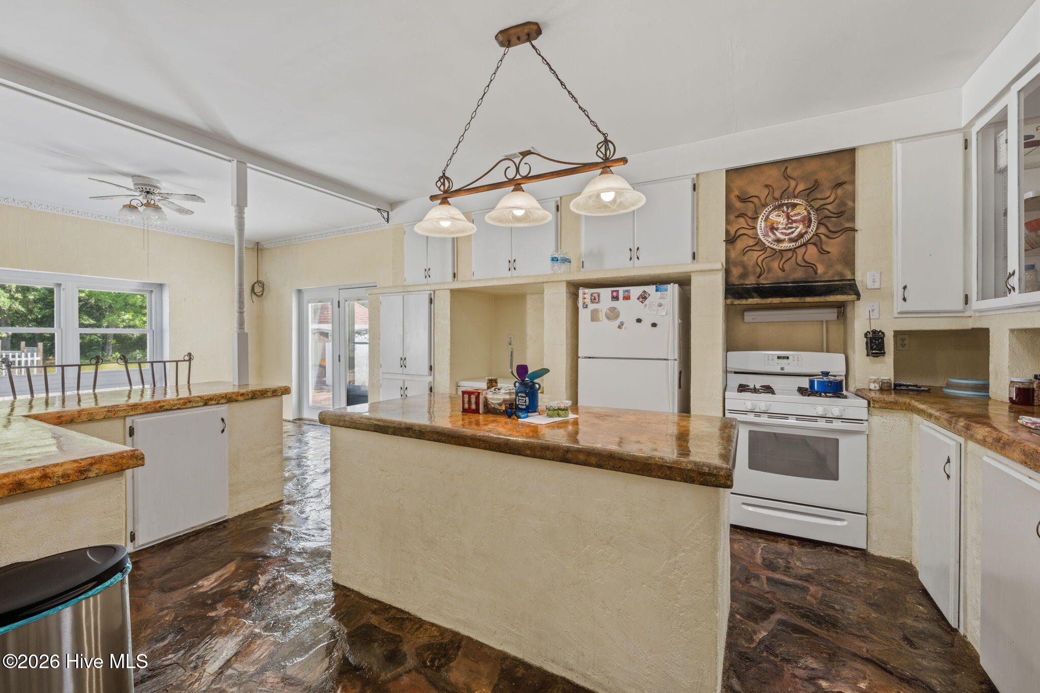 362 Lee's Chapel Road Pollocksville, NC 28573 - Photo 14 of 81 Center Island Kitchen