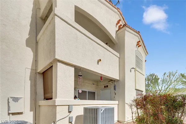 $209,500 | 698 South Racetrack Road, Unit 1022, Henderson, NV 89015