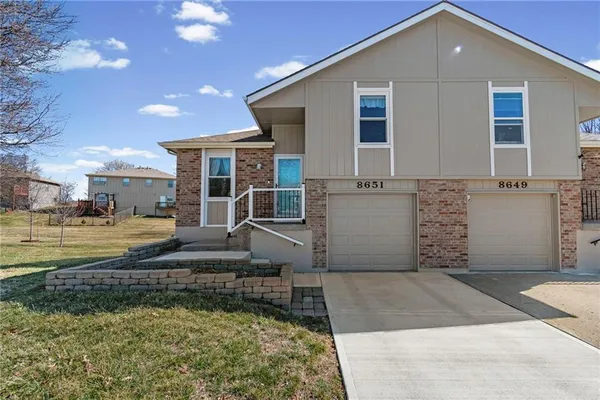 $205,000 | 8651 North Hull Avenue, Kansas City, MO 64154