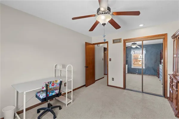 $205,000 | 8651 North Hull Avenue, Kansas City, MO 64154