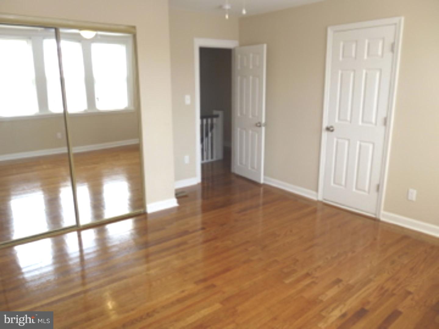 1825 Ashley Road Philadelphia, PA 19126 - Photo 11 of 22 Bedroom - Main