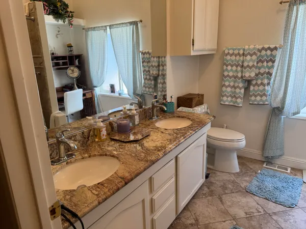 $429,900 | 35610 Mexico Way, Thousand Palms, CA 92276