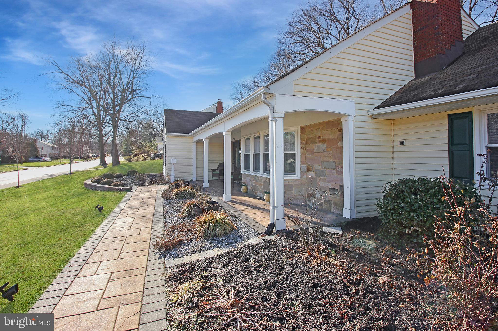 12506 Cedarbrook Lane Laurel, MD 20708 - Photo 3 of 52 Gallery Image 3