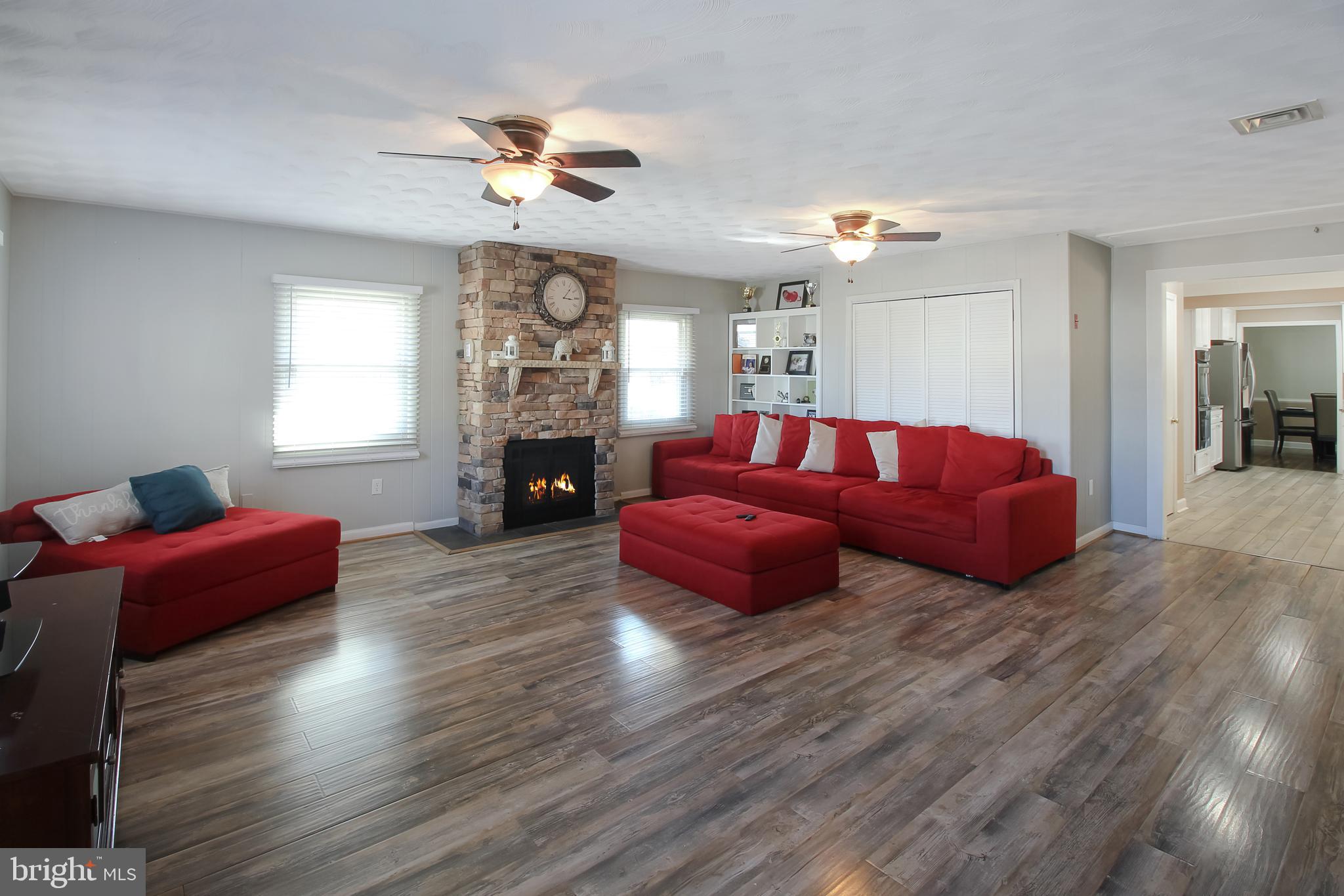 12506 Cedarbrook Lane Laurel, MD 20708 - Photo 7 of 52 Gallery Image 7