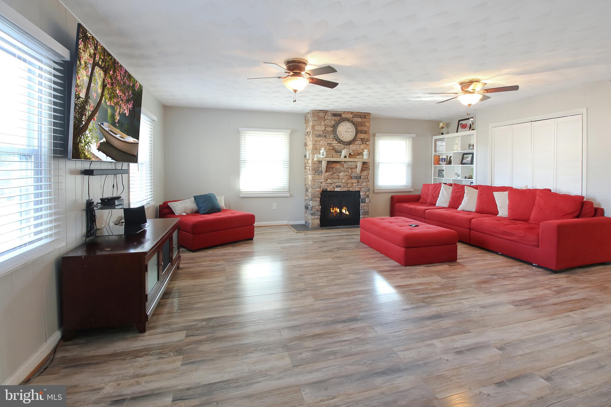 12506 Cedarbrook Lane Laurel, MD 20708 - Photo 8 of 52 Gallery Image 8