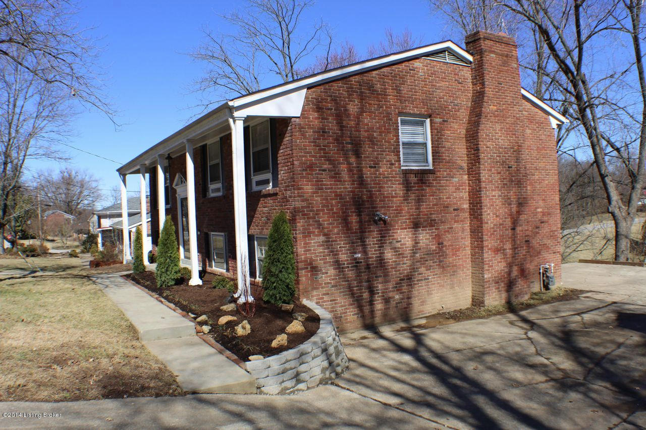 6615 Downs Branch Road Louisville, KY 40228 - Photo 36 of 37 Right Side Profile