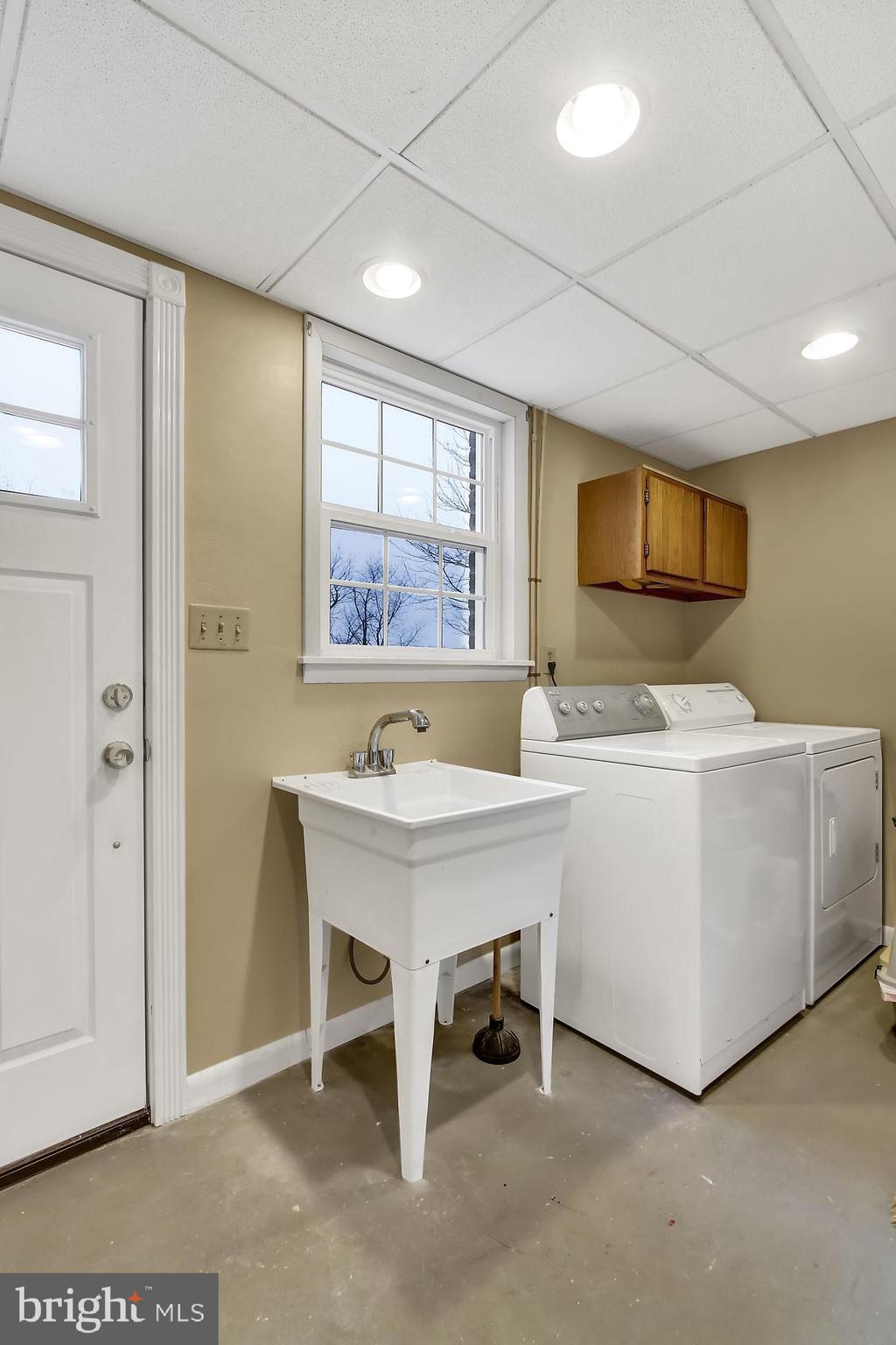 83 Mummert Avenue Hanover, PA 17331 - Photo 25 of 34