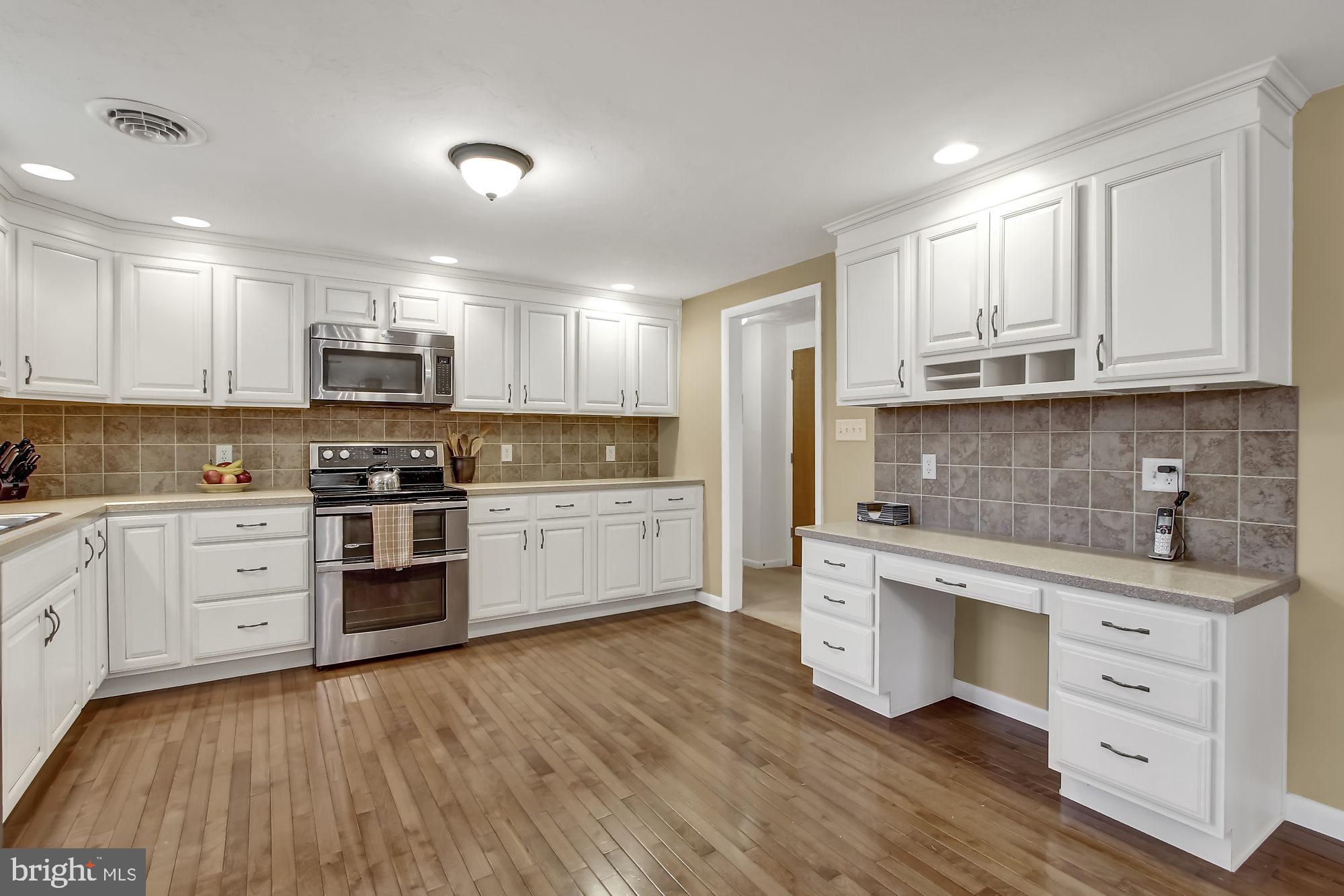 83 Mummert Avenue Hanover, PA 17331 - Photo 9 of 34