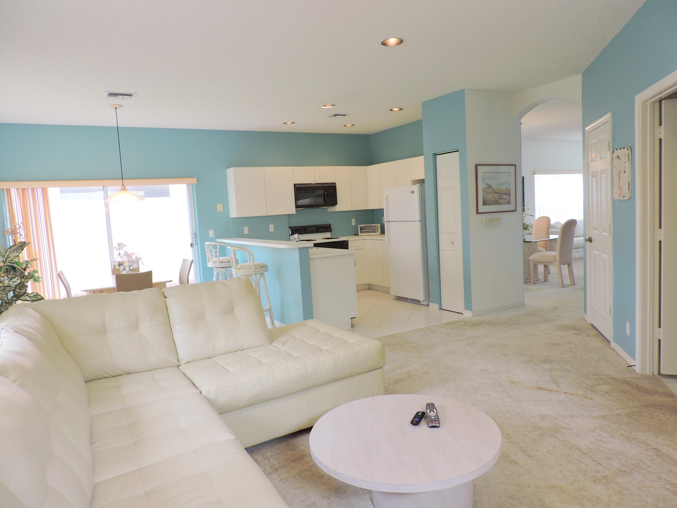 7410 Panache Way Boca Raton, FL 33433 - Photo 15 of 28 Family Room & Kitchen
