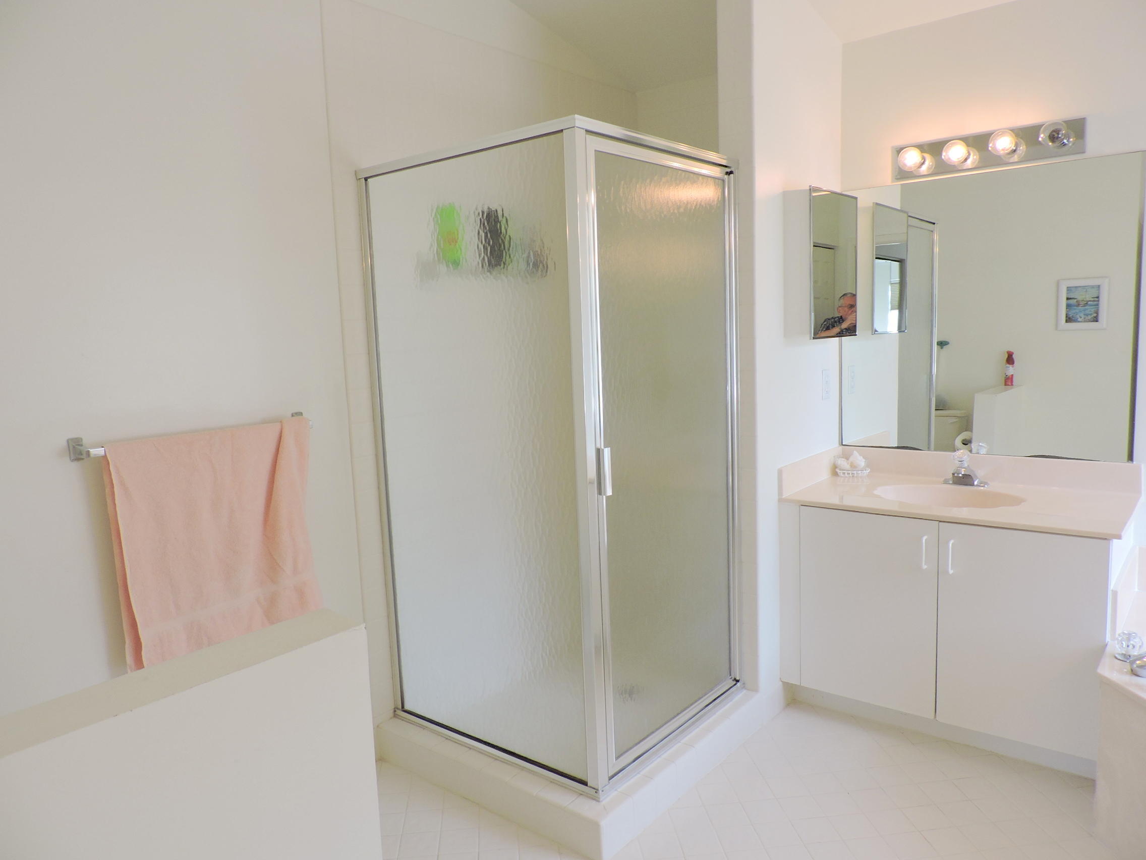 7410 Panache Way Boca Raton, FL 33433 - Photo 20 of 28 Master Bathroom